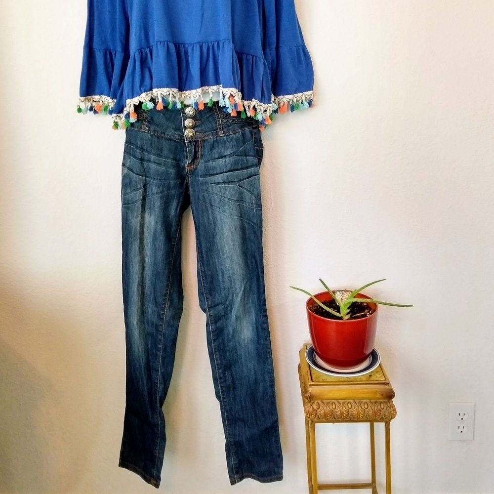 High Waisted Jeans